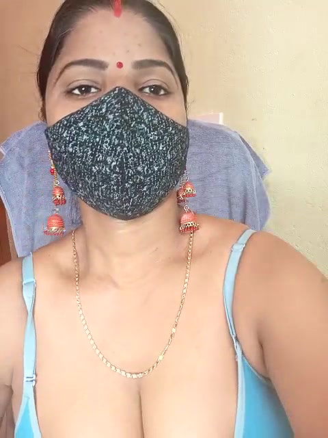 Stripchat-Public.Show-c-Jiya-Sexy-2025.05.18.064959