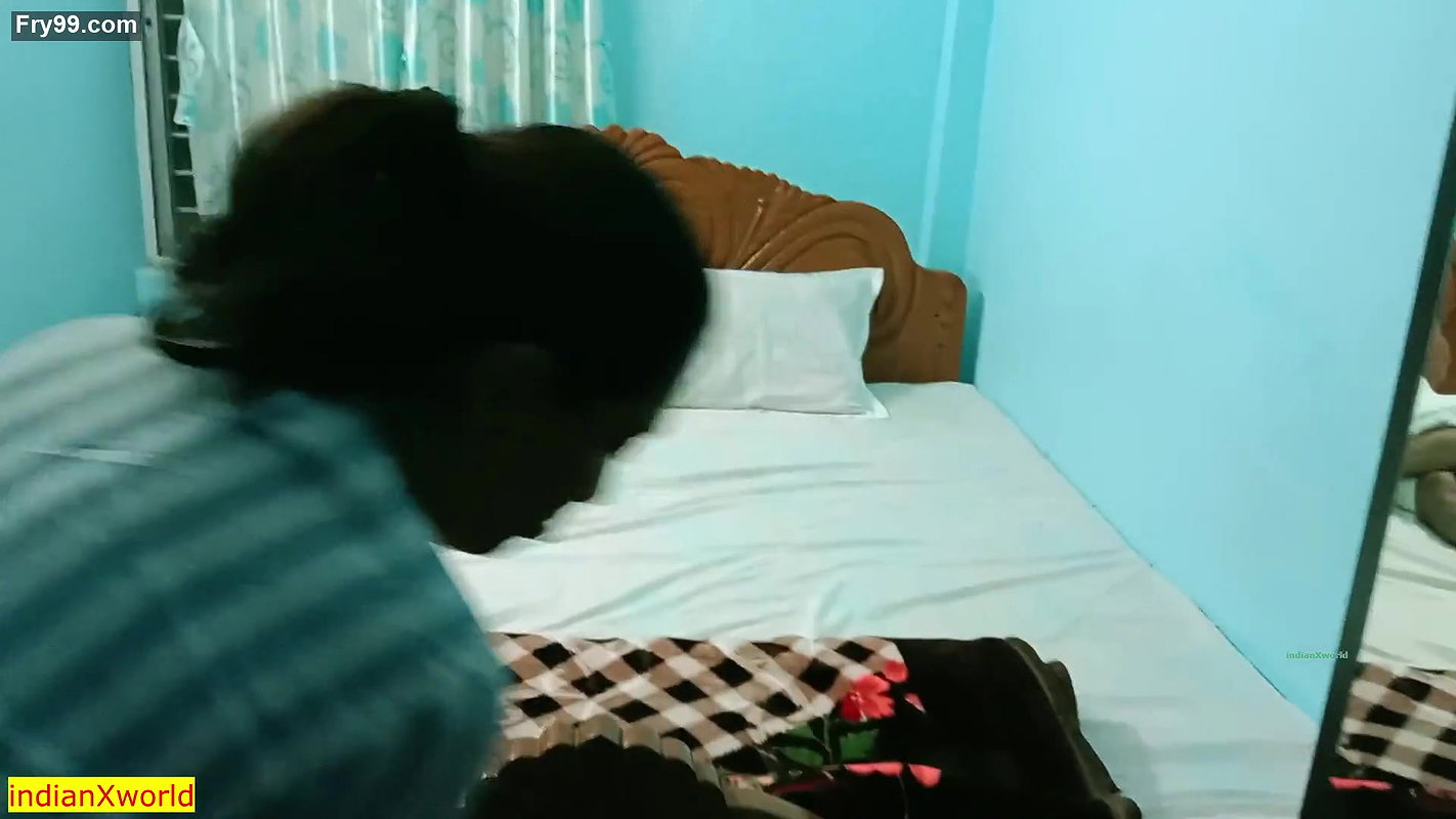 Indian young boy fucking hard room service hotel girl at Mumbai! Indian hotel sex