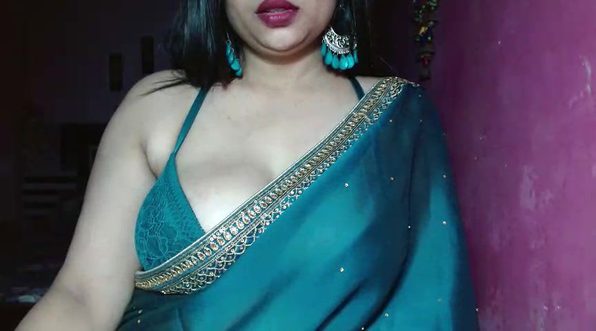 Stripchat-Public.Show-f-_Kamakshi-2024.10.12.223519