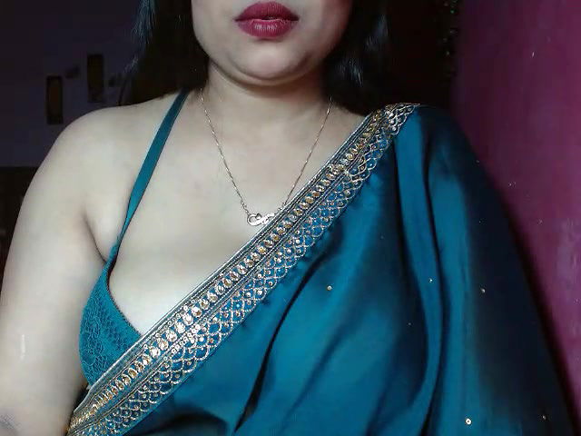 Stripchat-Public.Show-f-_Kamakshi-2024.11.14.033805