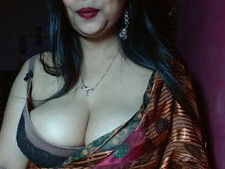 Stripchat-Public.Show-f-_Kamakshi-2024.11.18.181848