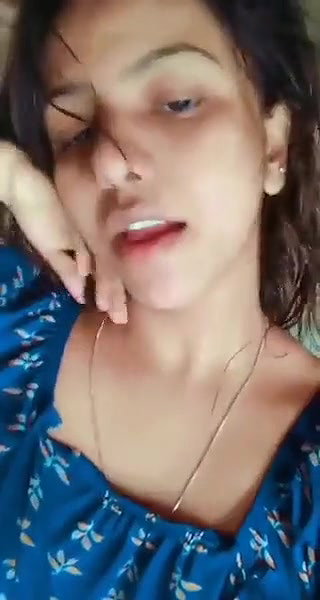 Cute girl quick nipple exposing