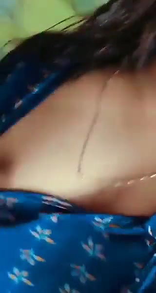 Cute girl quick nipple exposing