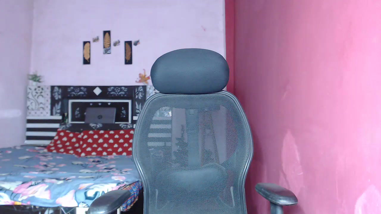 Stripchat-Public.Show-f-_Kamakshi-2025.01.25.175758