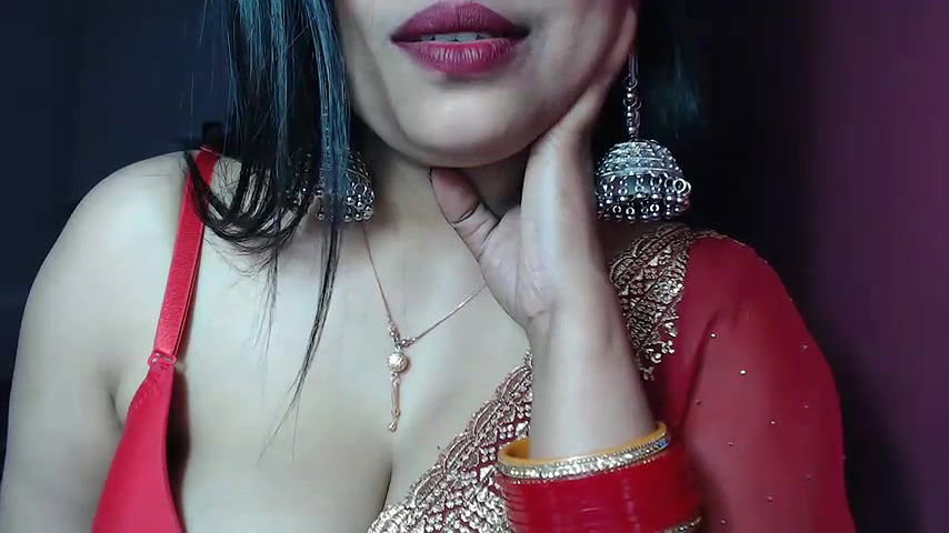 Stripchat-Public.Show-f-_Kamakshi-2025.02.04.191100