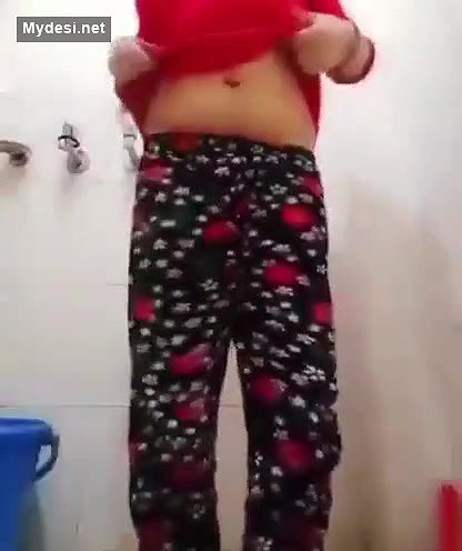 Desi sexy teen hot pee