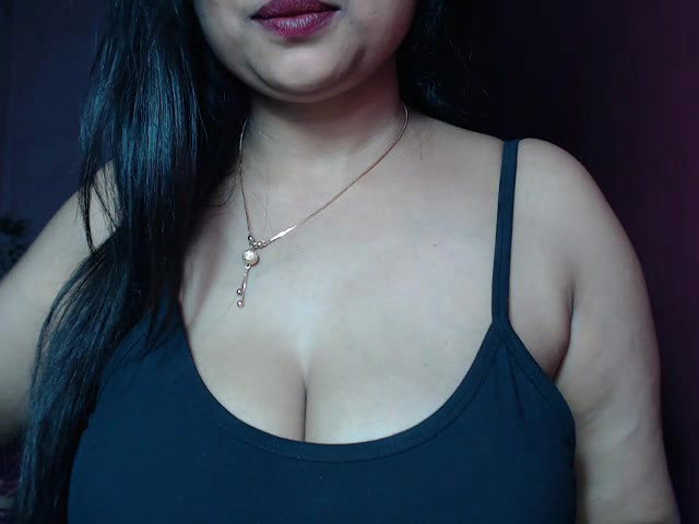 Stripchat-Public.Show-f-_Kamakshi-2025.02.11.000135