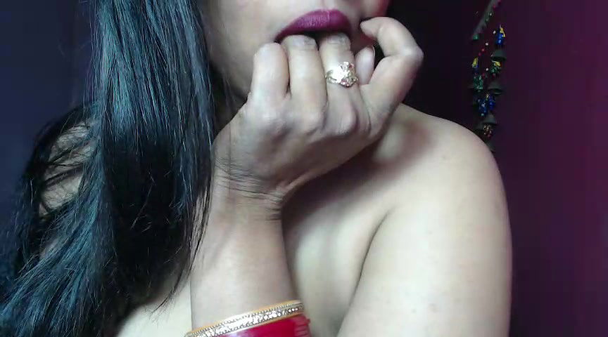 Stripchat-Public.Show-f-_Kamakshi-2025.03.04.000104