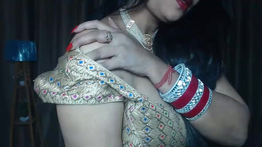 Stripchat-Public.Show-f-_Kamakshi-2025.05.15.204512