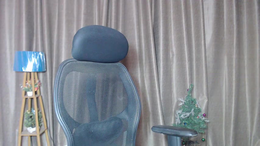 Stripchat-Public.Show-f-_Kamakshi-2025.05.22.202251