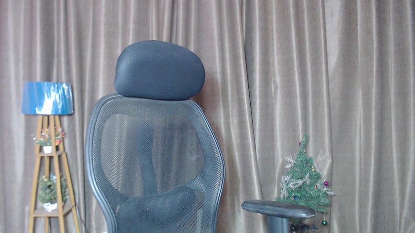 Stripchat-Public.Show-f-_Kamakshi-2025.05.22.202251