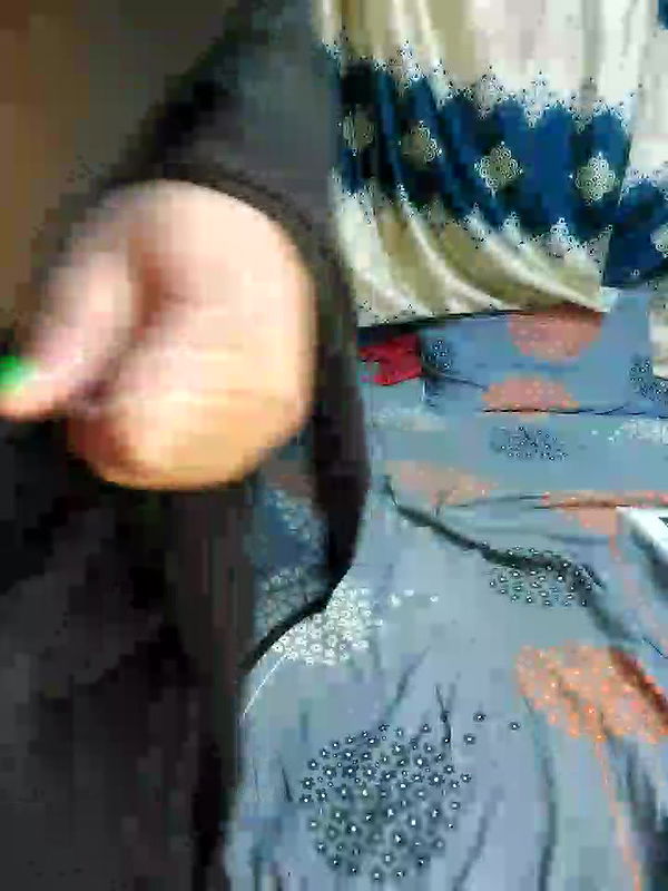 Stripchat-Public.Show-f-Adiba_2-2024.12.25.103057