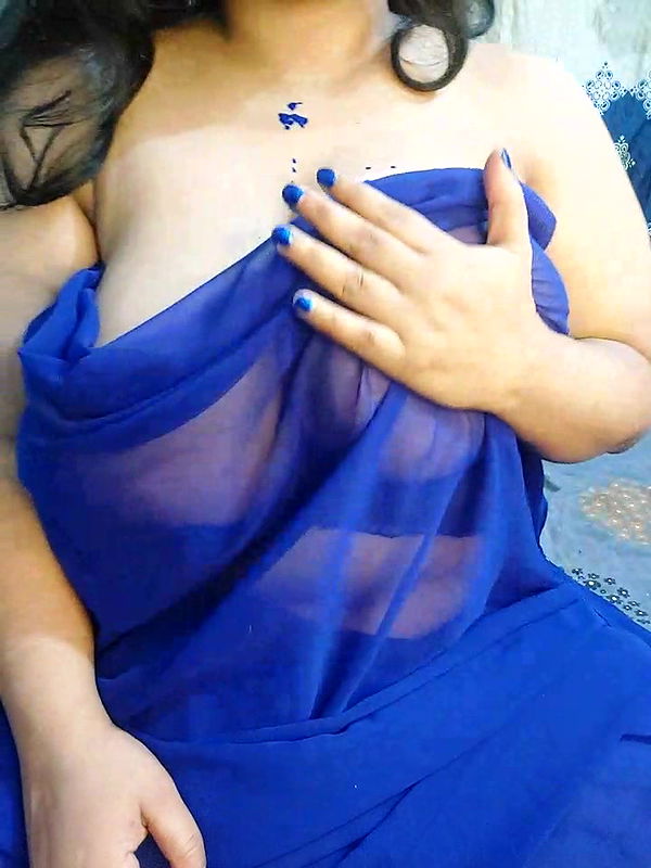 Stripchat-Public.Show-f-Adiba_2-2025.01.27.193052