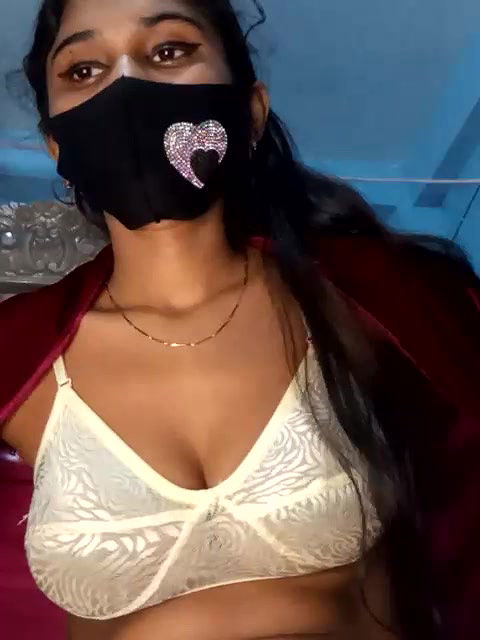 Stripchat-Public.Show-f-Angel_Riye-2024.12.12.182056