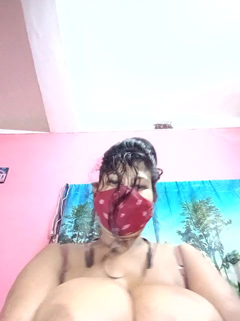 Stripchat-Public.Show-f-ANNU-2-2025.06.20.092350