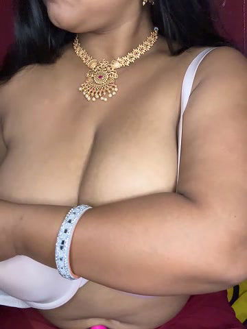 Stripchat-Public.Show-f-Baddie_Princess_-2025.05.20.040919