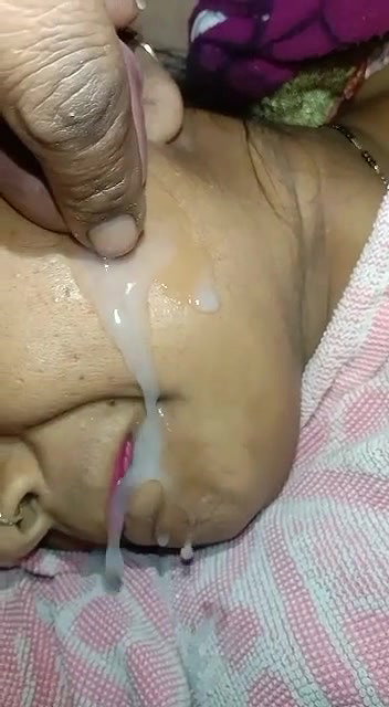 Cum on her face