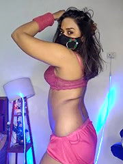 Stripchat-Public.Show-f-Black-Pearll-2025.02.18.192923