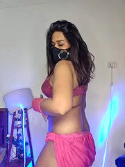 Stripchat-Public.Show-f-Black-Pearll-2025.02.18.192923