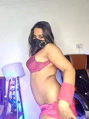 Stripchat-Public.Show-f-Black-Pearll-2025.02.18.194336