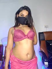 Stripchat-Public.Show-f-Black-Pearll-2025.02.18.194336