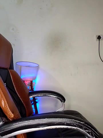 Stripchat-Public.Show-f-Black-Pearll-2025.05.01.003753