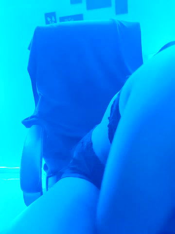 Stripchat-Public.Show-f-Black-Pearll-2025.05.24.235958