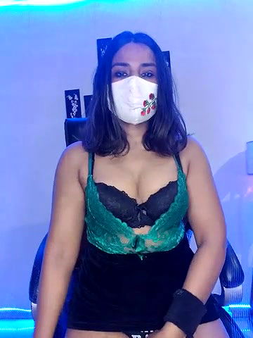 Stripchat-Public.Show-f-Black-Pearll-2025.05.25.181715