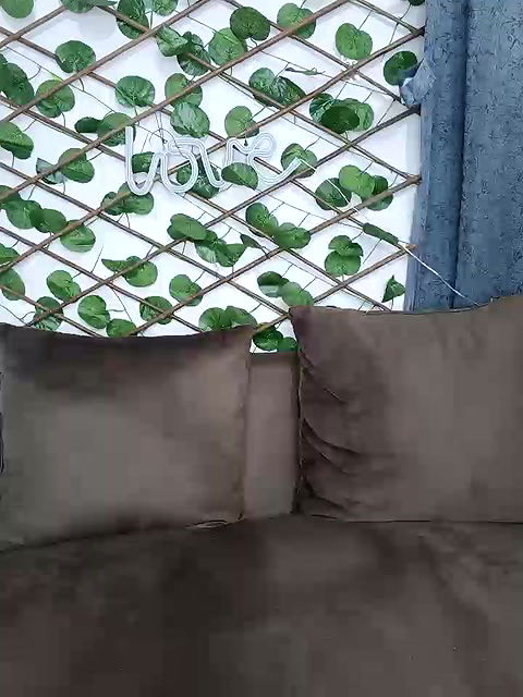 Stripchat-Public.Show-f-Bold-Cat-2025.01.23.204859