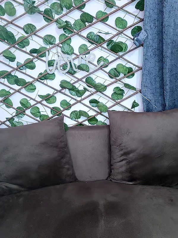 Stripchat-Public.Show-f-Bold-Cat-2025.01.24.170903