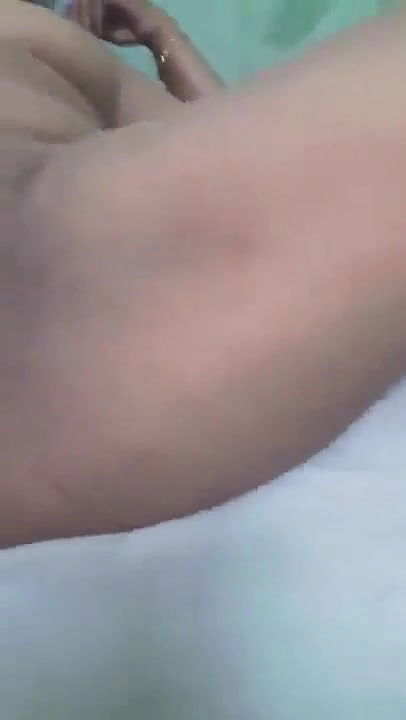 Bahbhi Pussy Fingering By Hubby