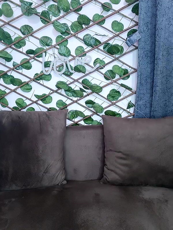 Stripchat-Public.Show-f-Bold-Cat-2025.01.28.170758