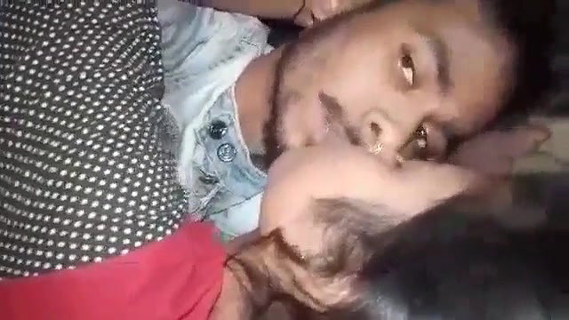 Chennai college students lips sucking video stolen from mobile