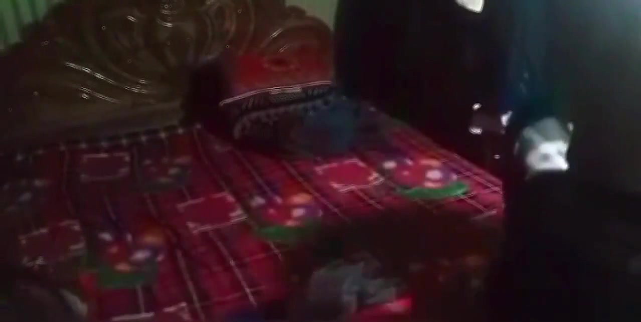 Village bhabi mid night fucking