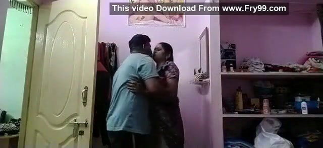 Desi sexy bhabi enjoy with husband best friend