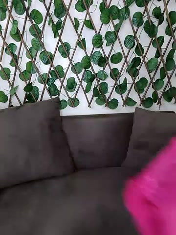 Stripchat-Public.Show-f-Bold-Cat-2025.04.15.172331