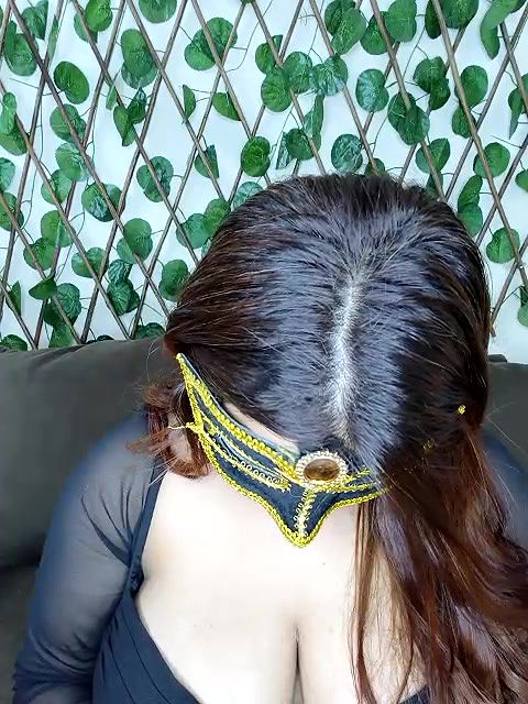 Stripchat-Public.Show-f-Bold-Cat-2025.05.09.005927