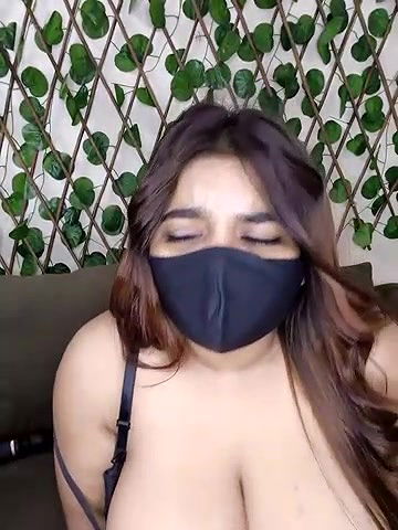 Stripchat-Public.Show-f-Bold-Cat-2025.05.21.005006