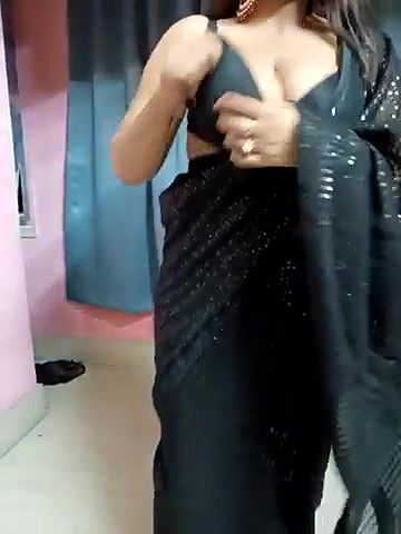 Stripchat-Public.Show-f-Divya_girl-2025.04.13.181055
