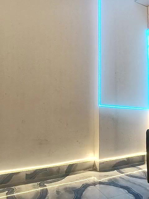 Stripchat-Public.Show-f-Divya_girl-2025.05.19.164923