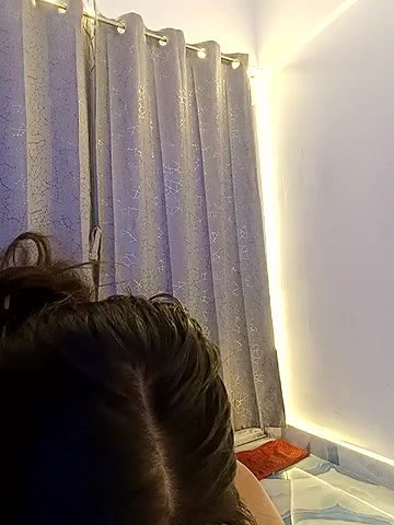 Stripchat-Public.Show-f-Divya_girl-2025.06.01.160559