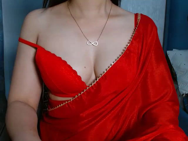 Stripchat-Public.Show-f-Divyani-2025.05.15.182230