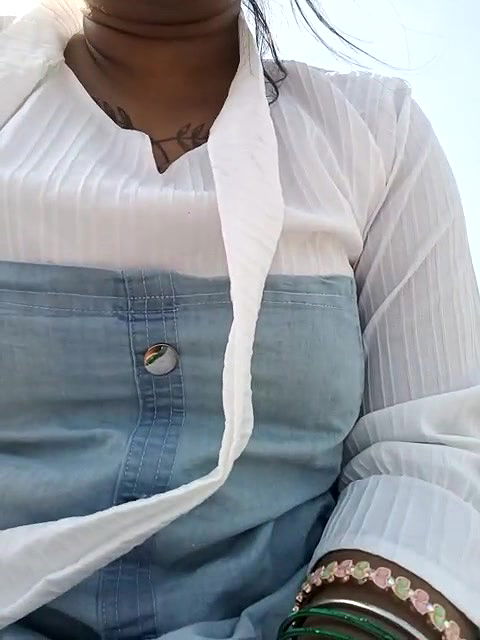 Stripchat-Public.Show-f-Hot_Urvi-2024.12.15.073912