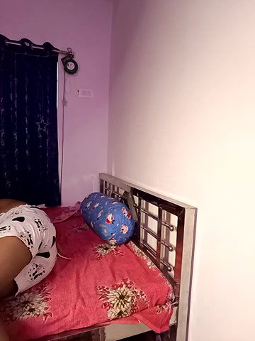 Stripchat-Public.Show-f-Hot_Urvi-2025.02.25.100314