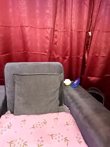 Stripchat-Public.Show-f-Hot_Urvi-2025.02.25.192432