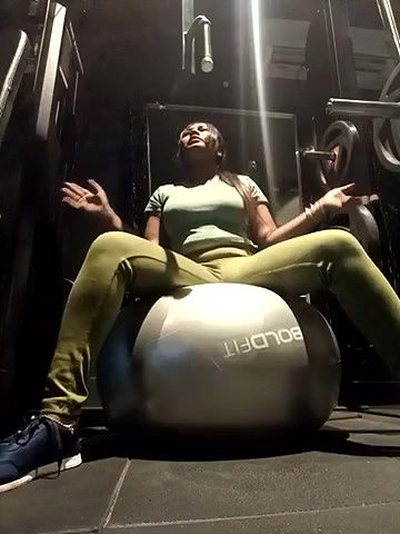 Stripchat-Public.Show-f-Hot_Urvi-2025.03.05.113237