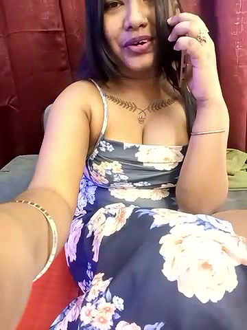 Stripchat-Public.Show-f-Hot_Urvi-2025.05.16.105052