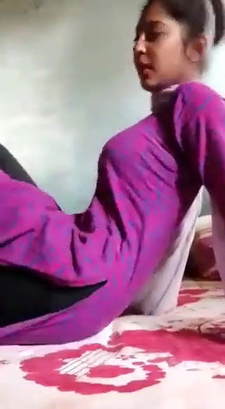 Desi hot girl showing and fingering with moan