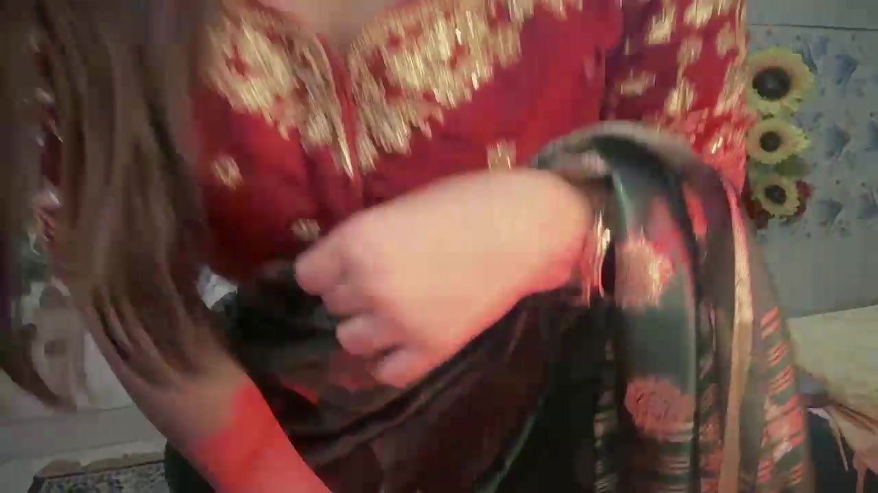 Stripchat-Public.Show-f-Mahimagic_doll-2024.12.22.084531