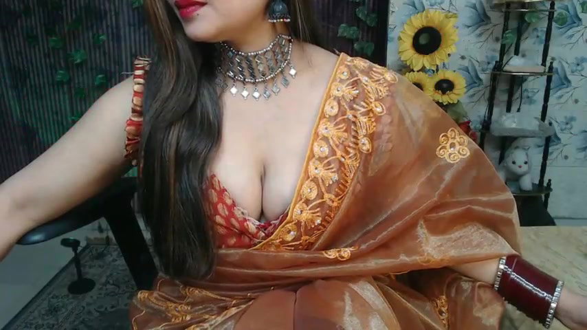 Stripchat-Public.Show-f-Mahimagic_doll-2025.01.09.220752